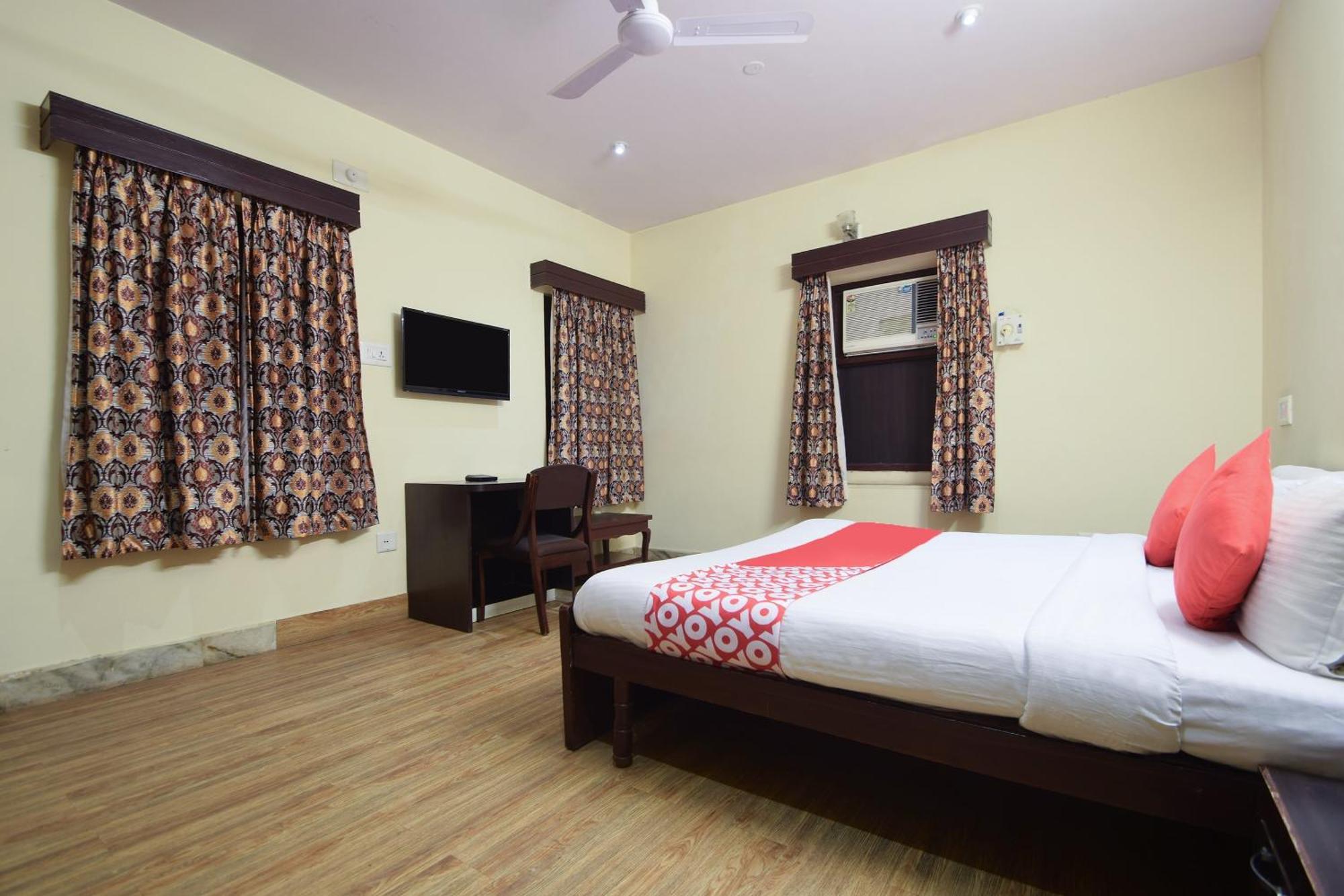 Collection O Royal Icon Hotel Udaipur Exterior photo