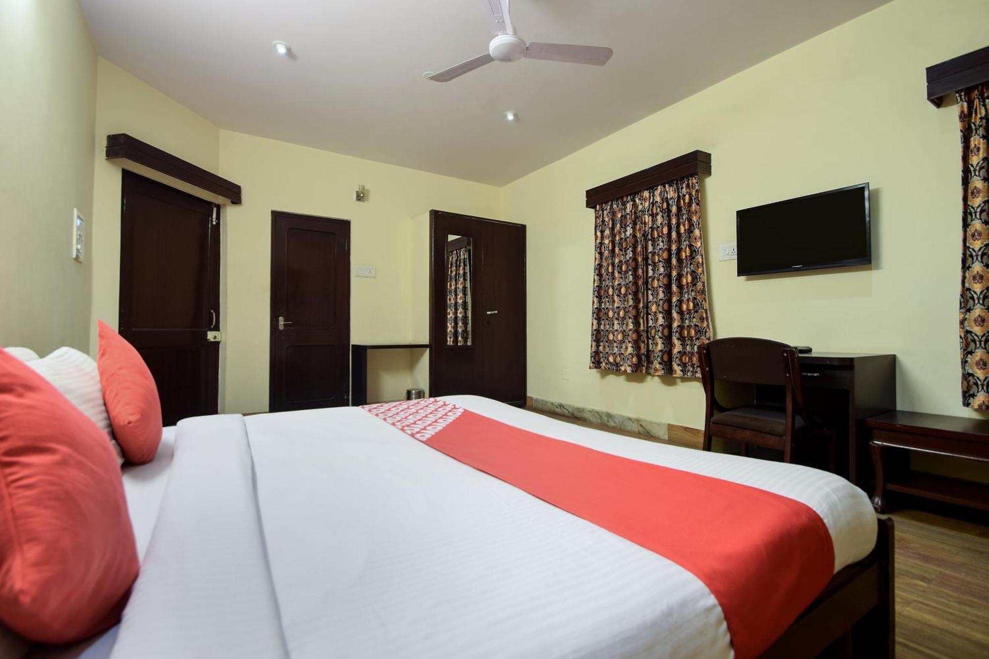 Collection O Royal Icon Hotel Udaipur Exterior photo